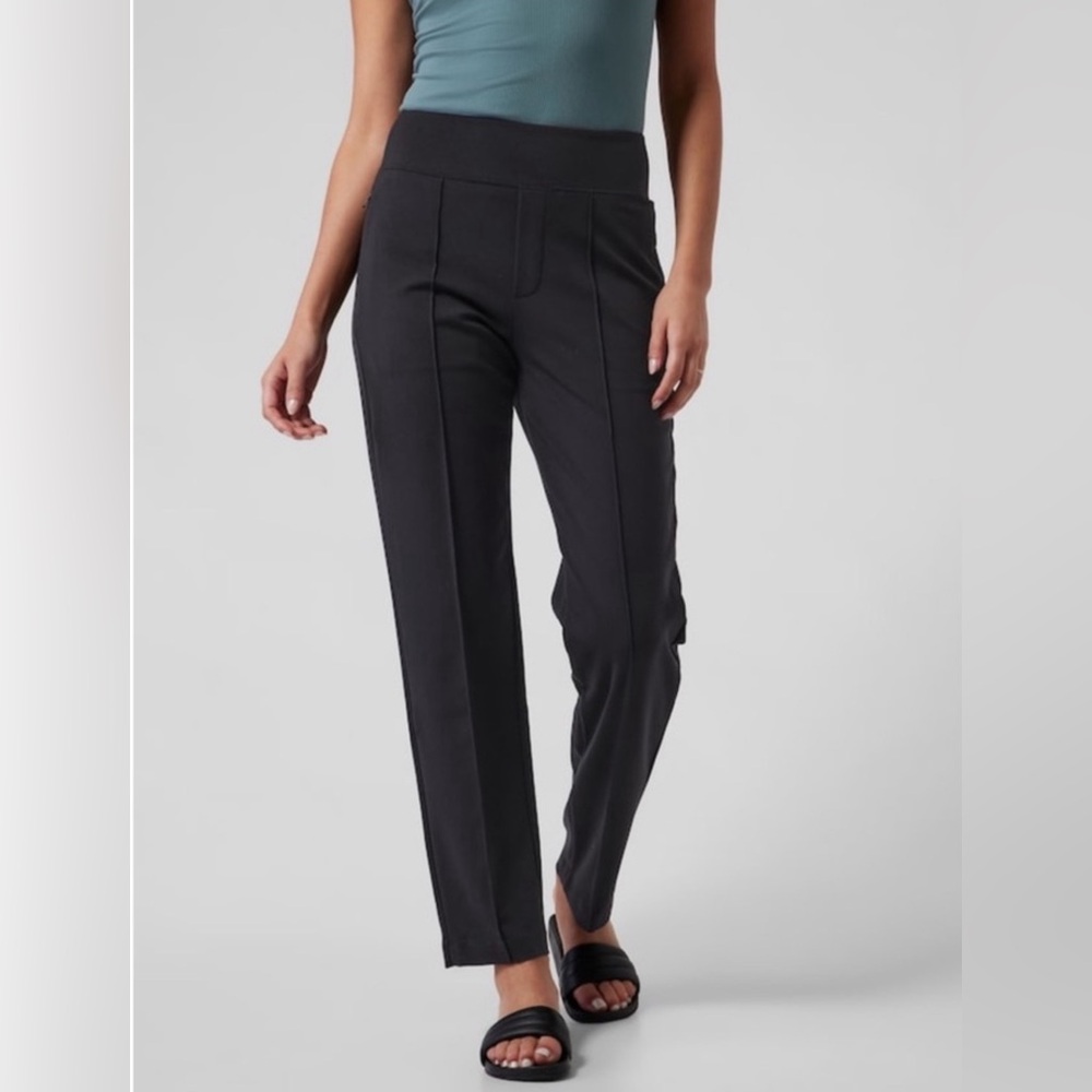 Athleta Eastbound Straight Pant, Black, Size 12 NWT